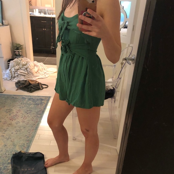 Romper - Picture 7 of 8